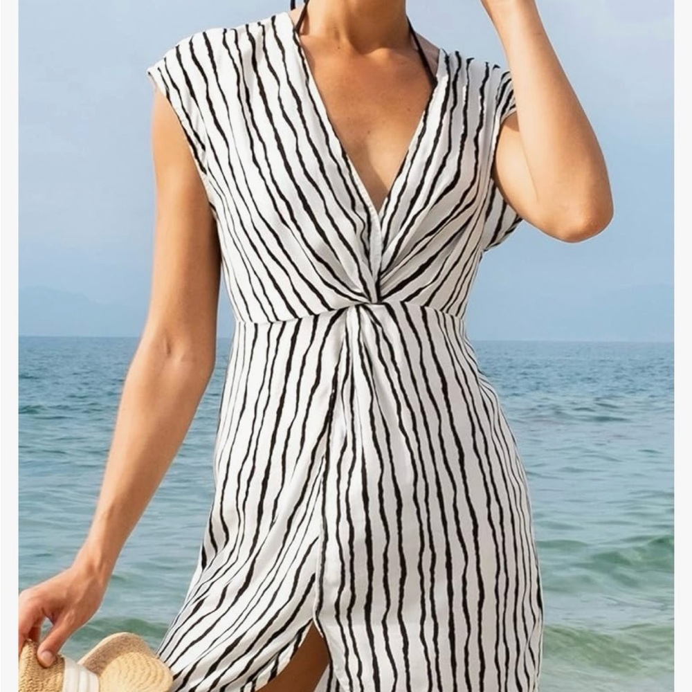 CUPSHE Women V Neck Twist Front Dropped Shoulder Sleeve Knee Length Dress